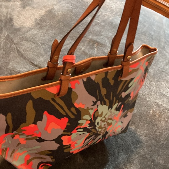 Fossil Multi Color large purse - Picture 8 of 12